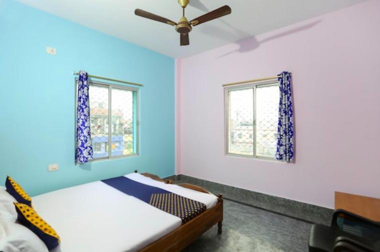 Hotel Alaka Puri Kültér fotó
